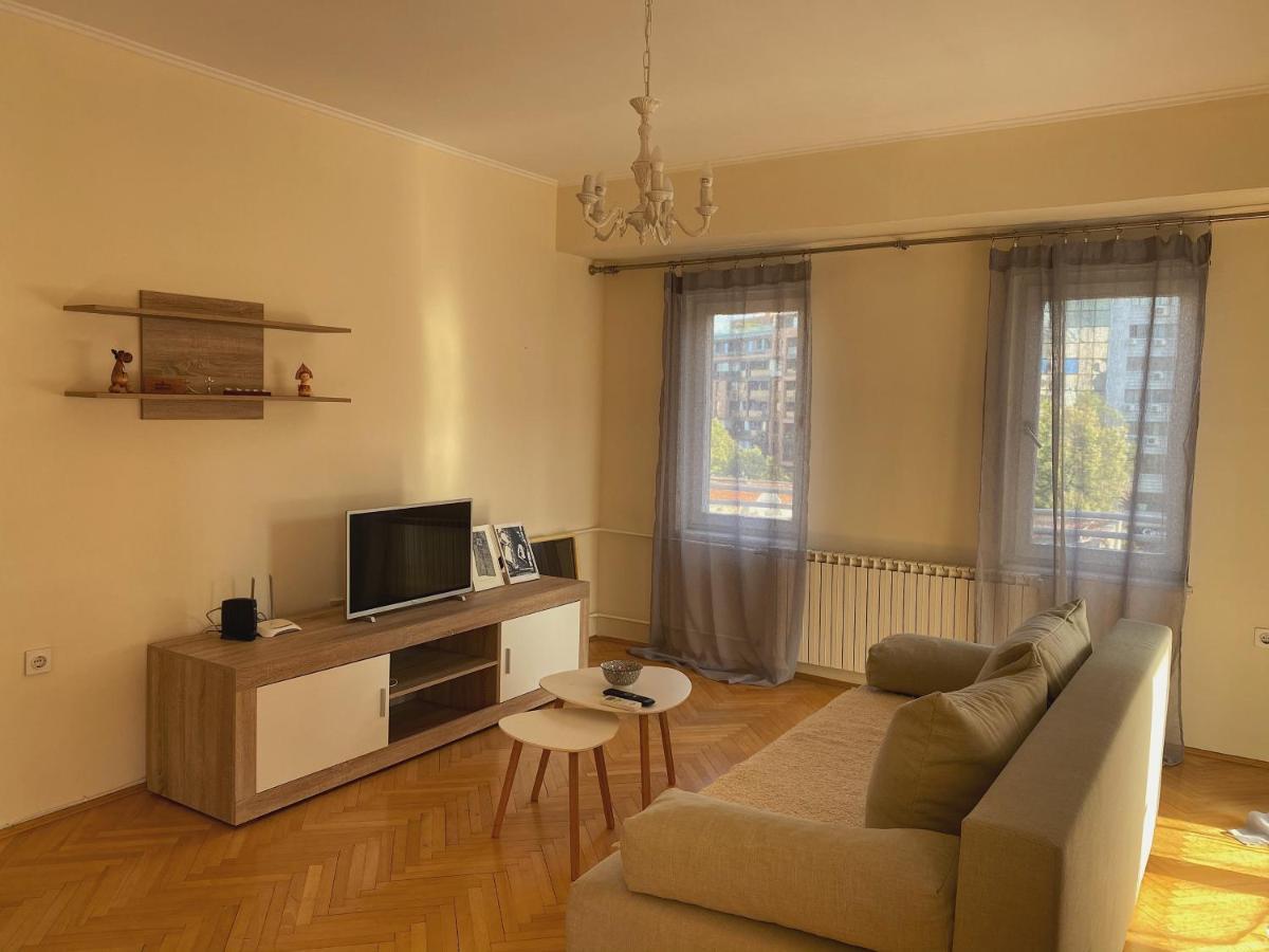 M&C Central Apartment Szkopje Kültér fotó